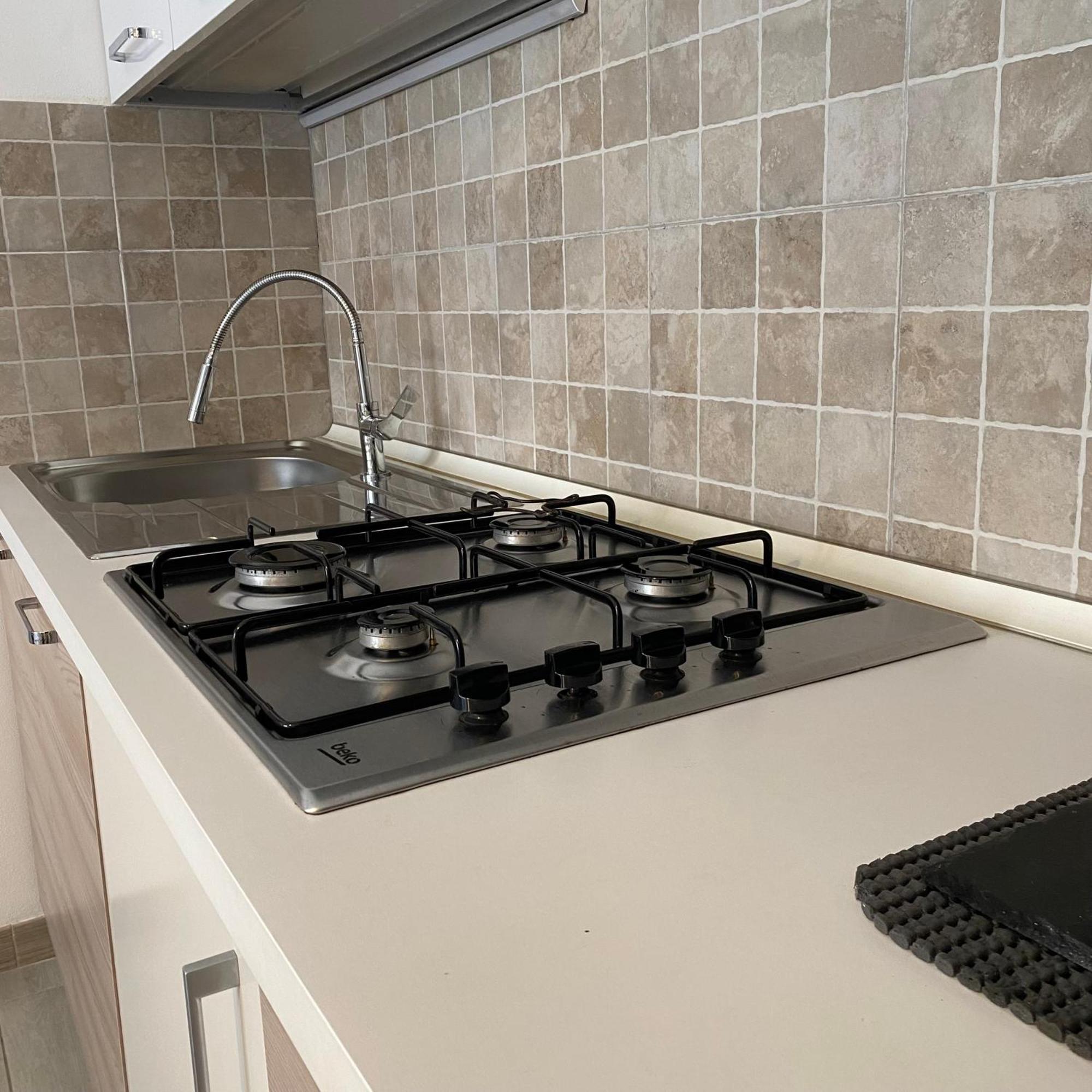 Lovely Apartment - Gocciadimare - Alghero Luaran gambar