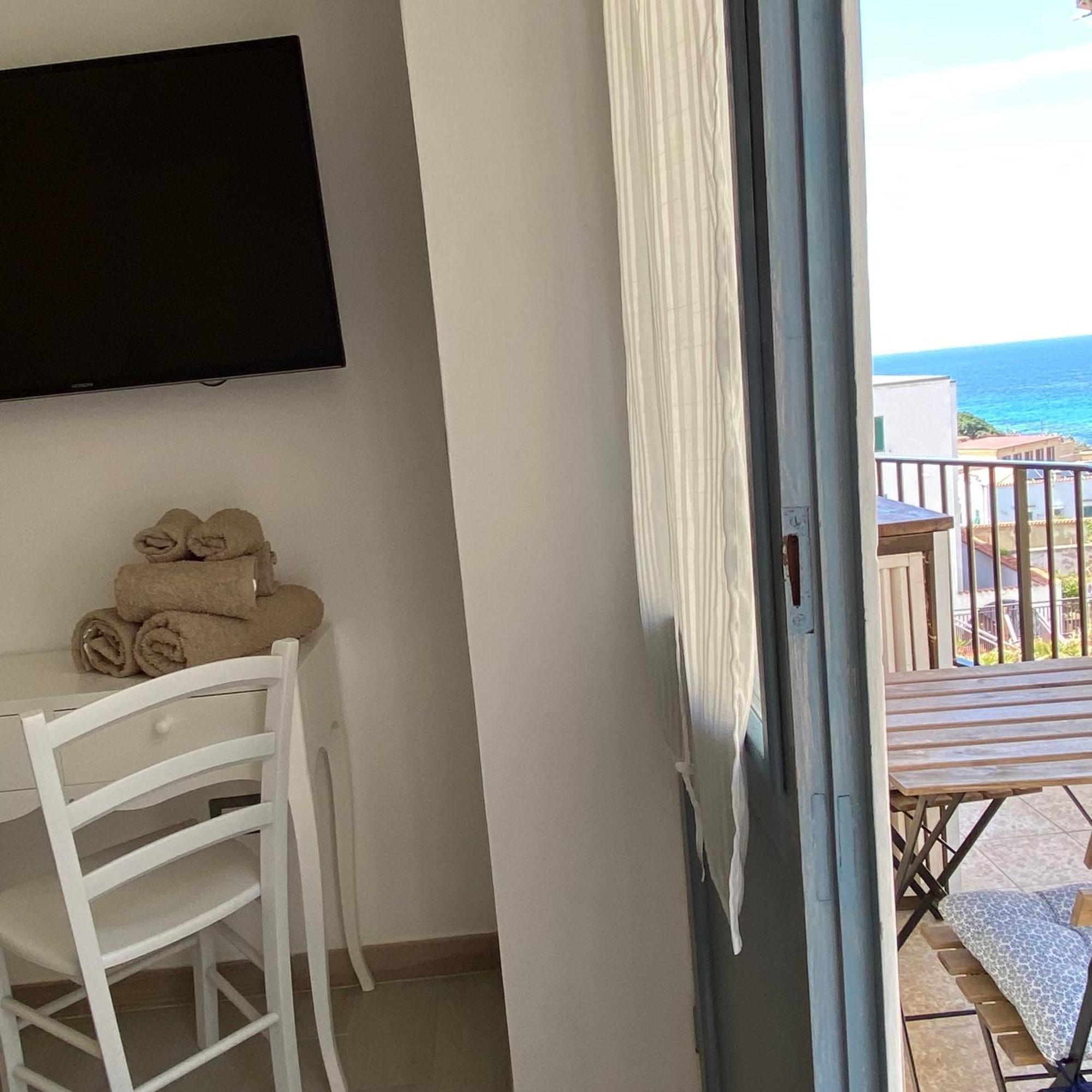 Lovely Apartment - Gocciadimare - Alghero Luaran gambar